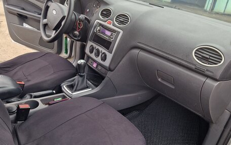 Ford Focus II рестайлинг, 2006 год, 425 000 рублей, 4 фотография