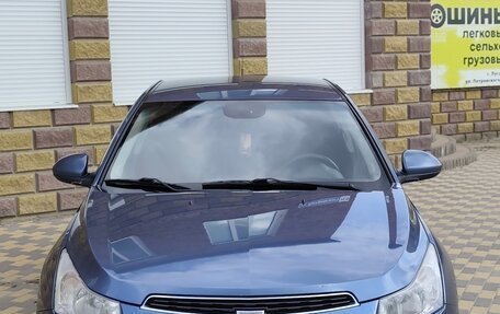 Chevrolet Cruze II, 2013 год, 800 000 рублей, 3 фотография