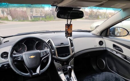 Chevrolet Cruze II, 2013 год, 800 000 рублей, 8 фотография