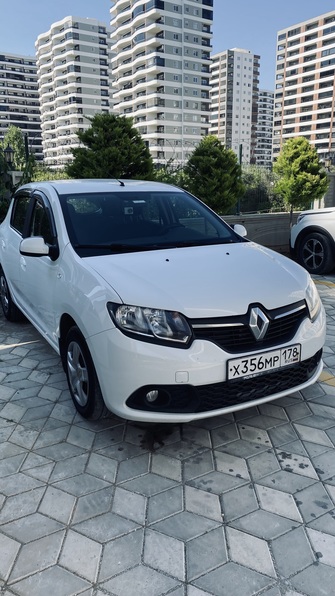 Renault Sandero II, 2017 год, 900 000 рублей, 1 фотография