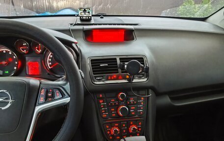 Opel Meriva, 2013 год, 750 000 рублей, 11 фотография