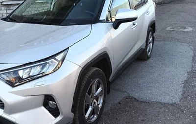 Toyota RAV4, 2019 год, 3 400 000 рублей, 1 фотография