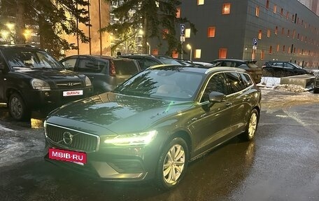 Volvo V60 II, 2018 год, 2 200 000 рублей, 3 фотография
