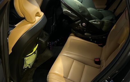 Volvo V60 II, 2018 год, 2 200 000 рублей, 8 фотография