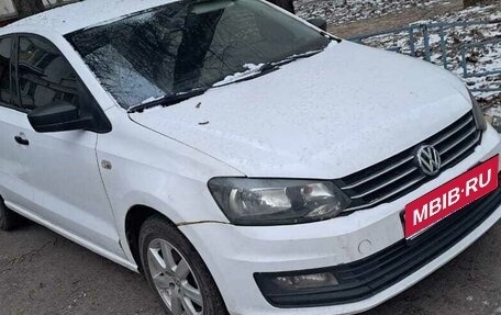 Volkswagen Polo VI (EU Market), 2016 год, 600 000 рублей, 1 фотография