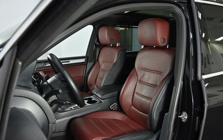 Volkswagen Touareg III, 2014 год, 2 099 000 рублей, 4 фотография