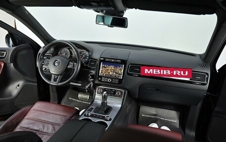 Volkswagen Touareg III, 2014 год, 2 099 000 рублей, 6 фотография