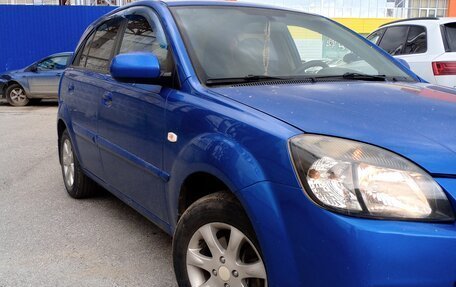 KIA Rio II, 2011 год, 650 000 рублей, 1 фотография