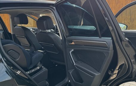 Volkswagen Tiguan II, 2017 год, 2 350 000 рублей, 5 фотография