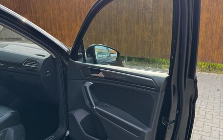 Volkswagen Tiguan II, 2017 год, 2 350 000 рублей, 8 фотография