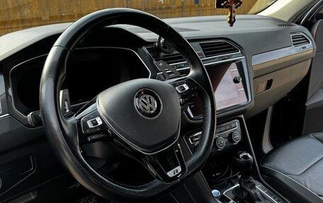 Volkswagen Tiguan II, 2017 год, 2 350 000 рублей, 12 фотография