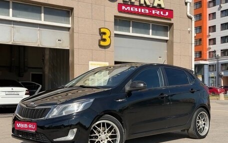 KIA Rio III рестайлинг, 2014 год, 545 000 рублей, 1 фотография