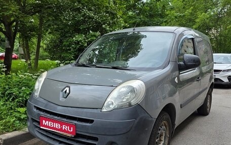 Renault Kangoo II рестайлинг, 2013 год, 799 000 рублей, 1 фотография