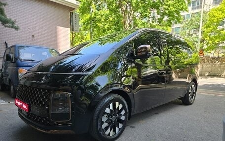 Hyundai Staria, 2024 год, 4 950 000 рублей, 1 фотография