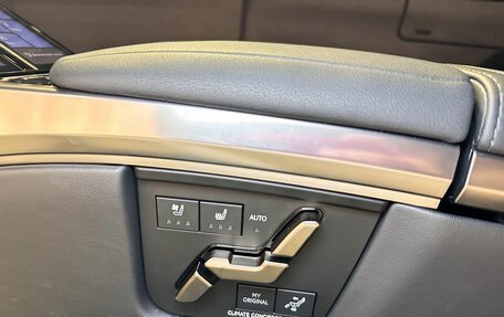 Lexus LM, 2025 год, 13 500 000 рублей, 19 фотография