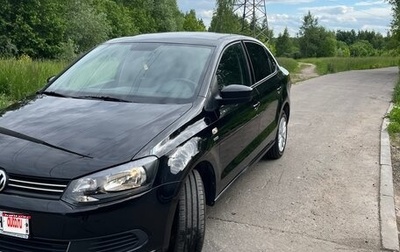 Volkswagen Polo VI (EU Market), 2013 год, 980 000 рублей, 1 фотография