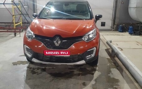 Renault Kaptur I рестайлинг, 2018 год, 1 450 000 рублей, 1 фотография