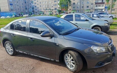 Chevrolet Cruze II, 2010 год, 570 000 рублей, 2 фотография