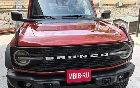 Ford Bronco, 2023 год, 11 990 000 рублей, 1 фотография