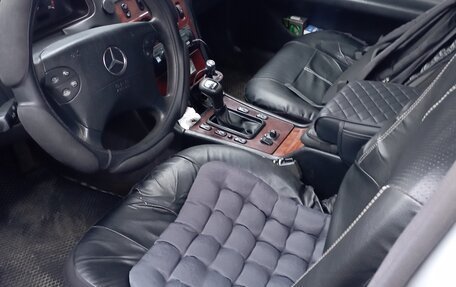 Mercedes-Benz E-Класс, 1997 год, 220 000 рублей, 24 фотография