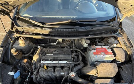 Hyundai Solaris II рестайлинг, 2013 год, 820 000 рублей, 9 фотография