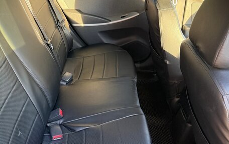 Hyundai Solaris II рестайлинг, 2013 год, 820 000 рублей, 12 фотография