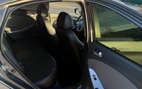 Hyundai Solaris II рестайлинг, 2013 год, 820 000 рублей, 11 фотография