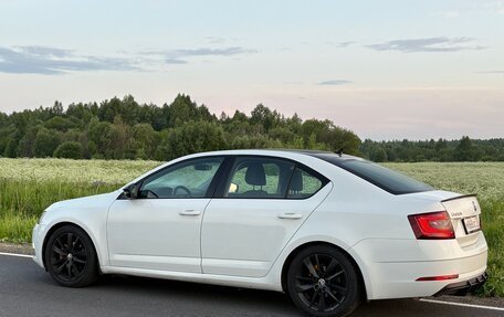 Skoda Octavia, 2017 год, 1 800 000 рублей, 2 фотография