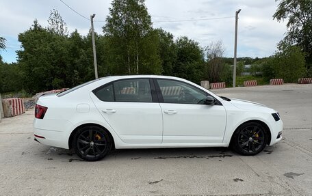 Skoda Octavia, 2017 год, 1 800 000 рублей, 11 фотография