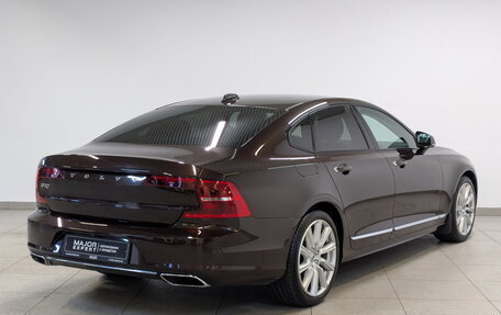Volvo S90 II рестайлинг, 2019 год, 2 750 000 рублей, 5 фотография
