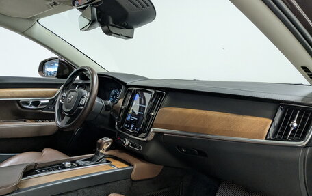 Volvo S90 II рестайлинг, 2019 год, 2 750 000 рублей, 11 фотография