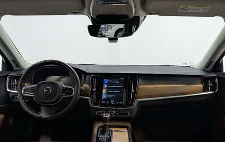 Volvo S90 II рестайлинг, 2019 год, 2 750 000 рублей, 14 фотография