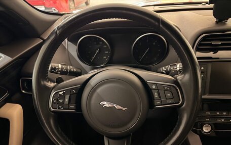 Jaguar F-Pace, 2016 год, 2 549 000 рублей, 10 фотография