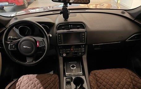 Jaguar F-Pace, 2016 год, 2 549 000 рублей, 6 фотография