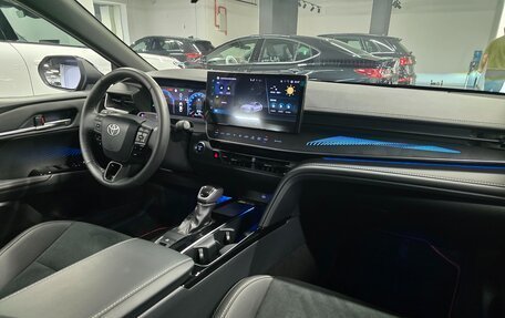 Toyota Camry, 2026 год, 4 048 000 рублей, 30 фотография