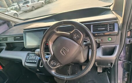 Honda Stepwgn IV, 2015 год, 1 720 000 рублей, 6 фотография