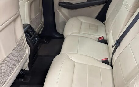 Mercedes-Benz GLE, 2016 год, 4 000 000 рублей, 16 фотография