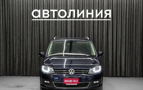 Volkswagen Sharan II, 2012 год, 999 000 рублей, 2 фотография
