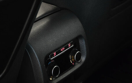 Volkswagen Sharan II, 2012 год, 999 000 рублей, 15 фотография