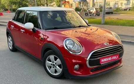MINI Hatch, 2015 год, 1 350 000 рублей, 1 фотография