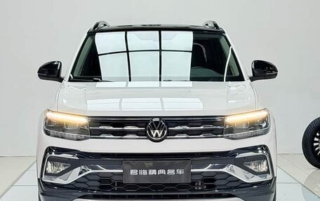 Volkswagen T-Cross I, 2023 год, 1 330 333 рублей, 2 фотография