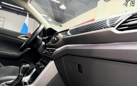 Volkswagen T-Cross I, 2023 год, 1 330 333 рублей, 14 фотография