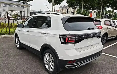 Volkswagen T-Cross I, 2021 год, 1 250 010 рублей, 6 фотография