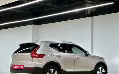 Volvo XC40 I, 2024 год, 3 360 000 рублей, 2 фотография
