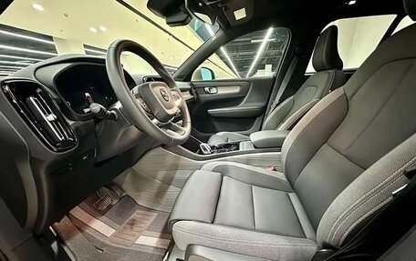 Volvo XC40 I, 2024 год, 3 360 000 рублей, 8 фотография