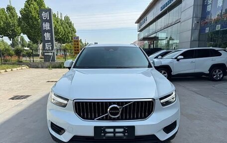 Volvo XC40 I, 2022 год, 3 600 000 рублей, 3 фотография