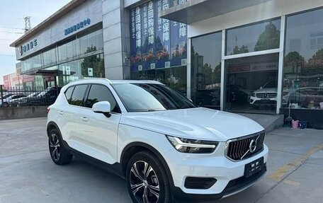 Volvo XC40 I, 2022 год, 3 600 000 рублей, 2 фотография