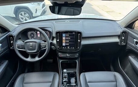 Volvo XC40 I, 2022 год, 3 600 000 рублей, 13 фотография