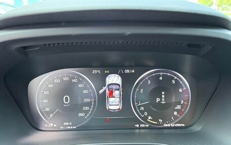 Volvo XC40 I, 2022 год, 3 600 000 рублей, 16 фотография