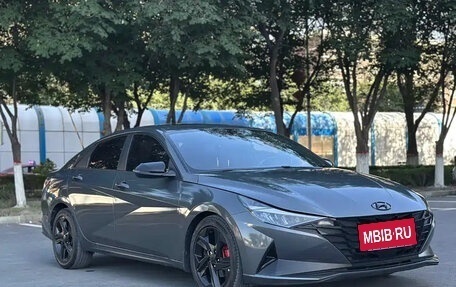 Hyundai Elantra, 2023 год, 1 360 000 рублей, 3 фотография